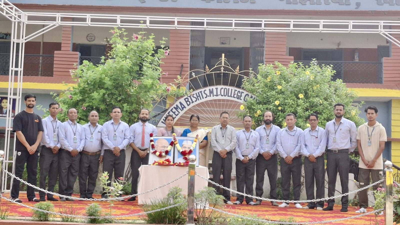 Teaching staff group photo